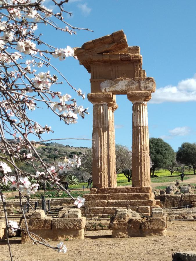 Il Sole E La Luna أغريجنتو المظهر الخارجي الصورة